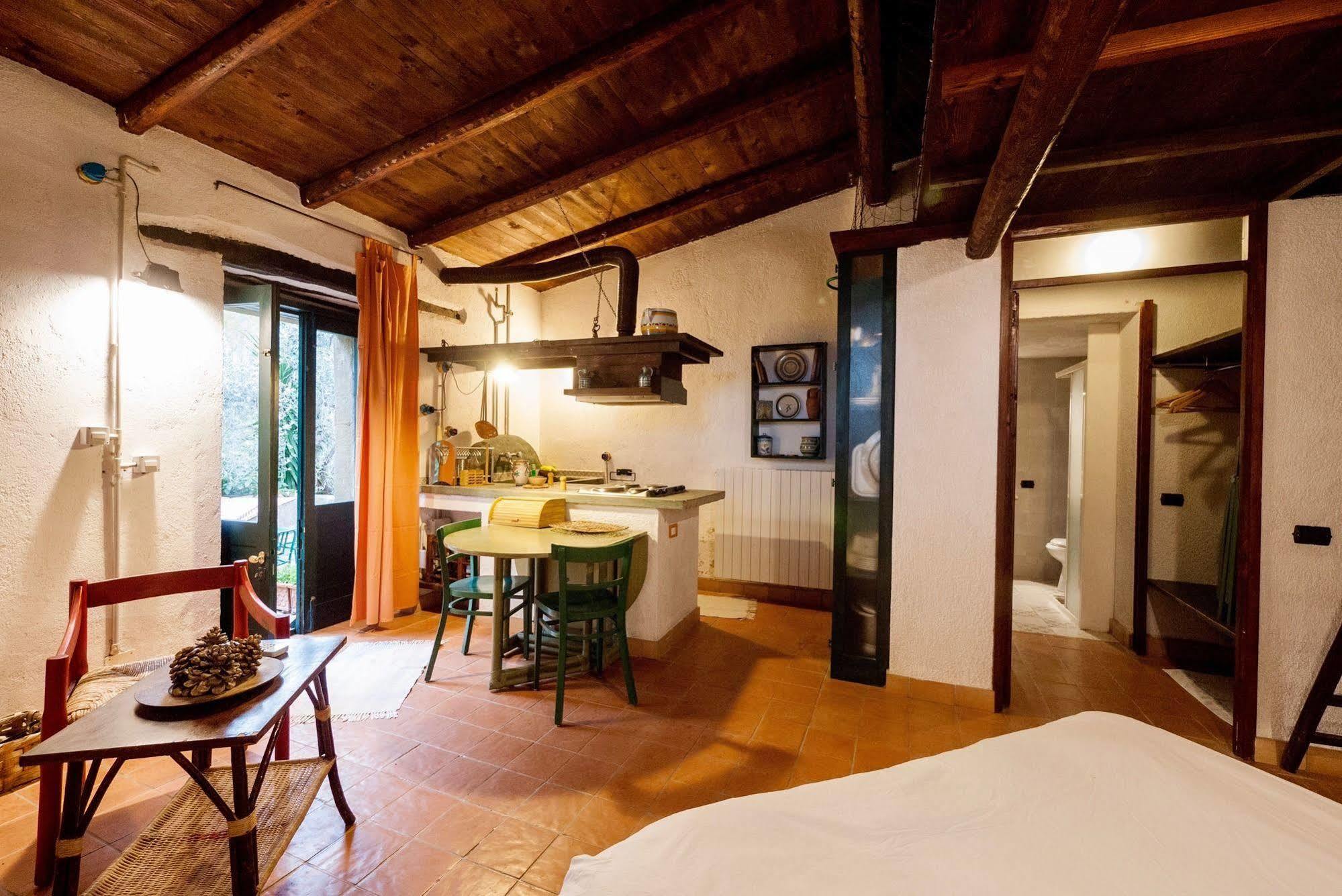 Vila Casa Migliaca Pettineo Exteriér fotografie