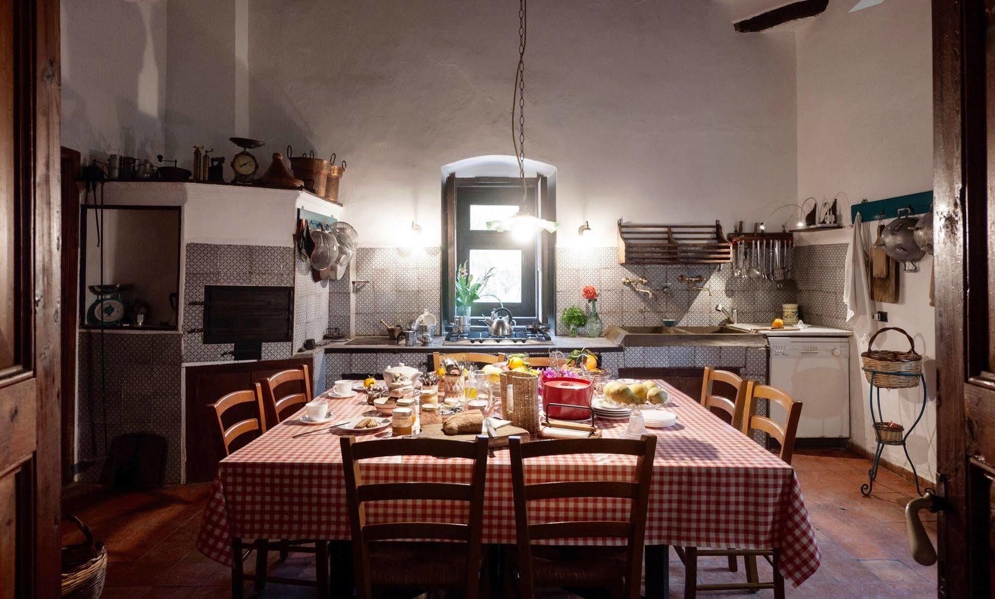 Vila Casa Migliaca Pettineo Exteriér fotografie